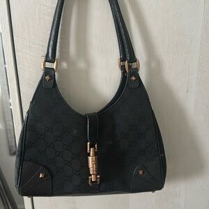 Gucci vintage shoulder bag